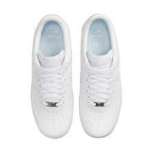NOCTA x Nike Air Force 1 Low Certified Lover Boy - ângulo 3