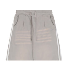 Calça Adidas Originals Trefoil Cinza-Claro - detalhe do cós e bolsos
