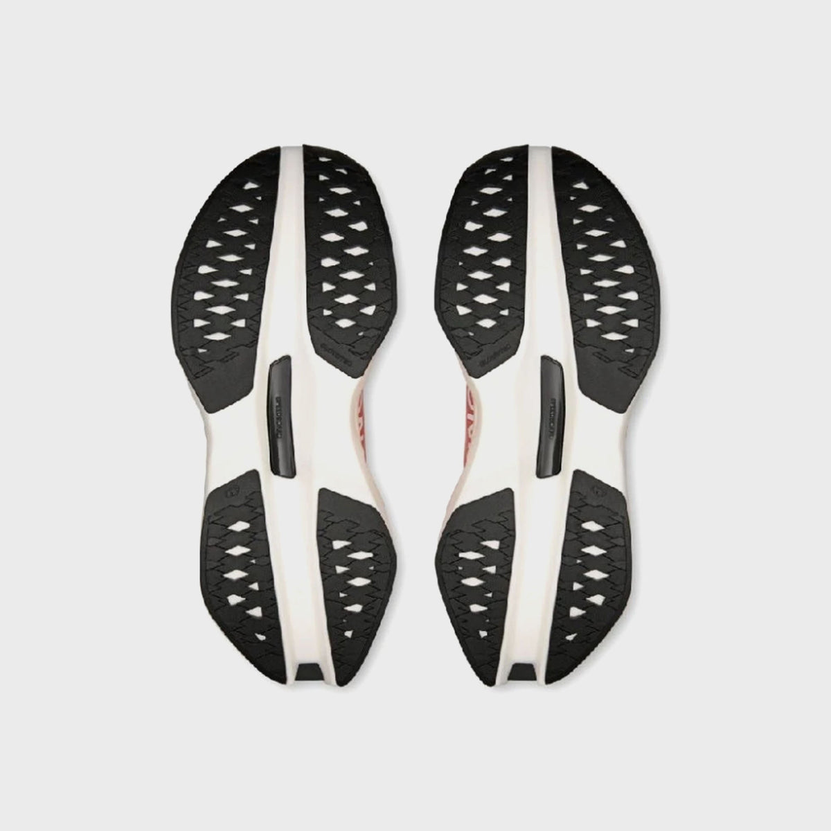 On Running Cloudboom Max - White / Reef