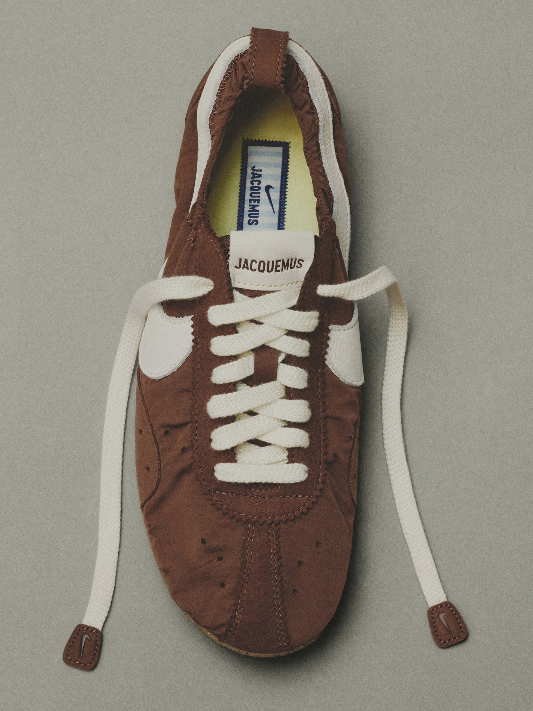 Tênis Nike Moon Shoe SP Jacquemus Medium Brown Marrom - imagem 5