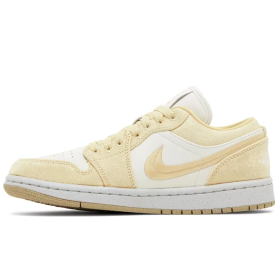 Air Jordan 1 Low SE – Team Gold