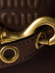 Miu Miu Bolsa Aventure mini de couro | Image 6