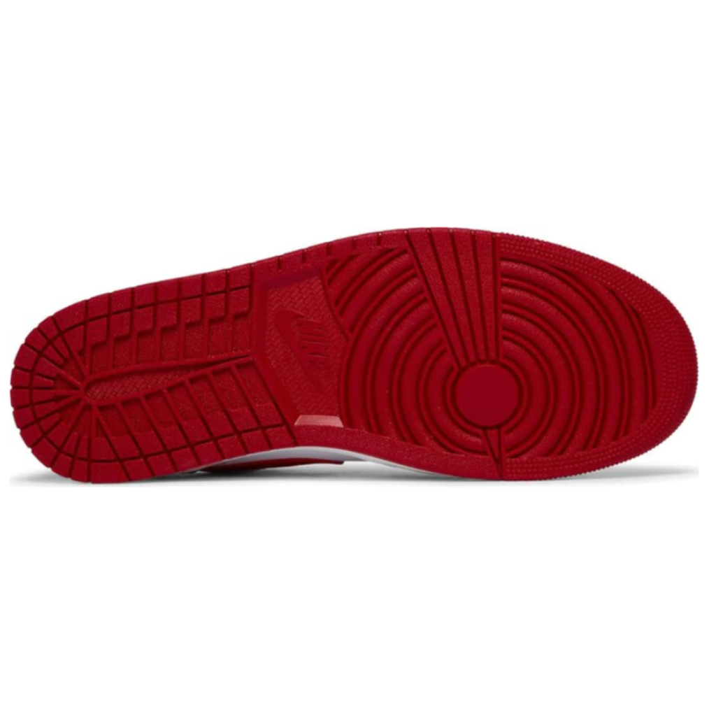 Air Jordan 1 Low – Reverse Black Toe