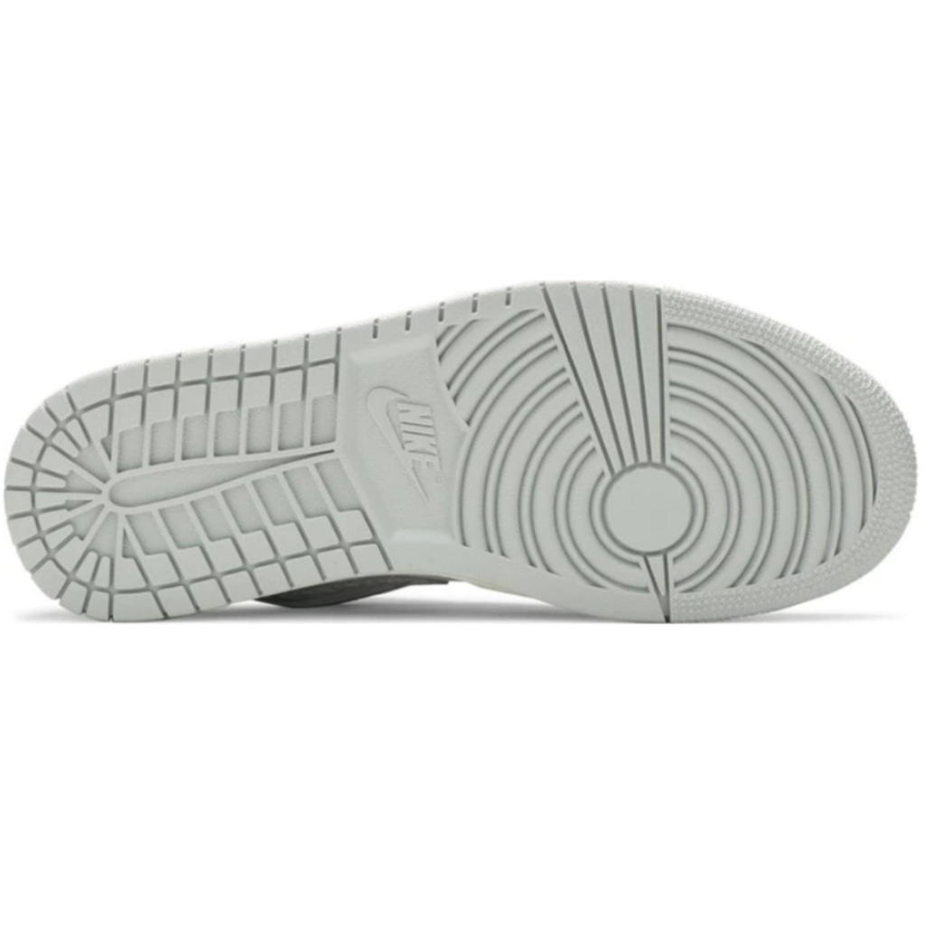 Tênis – Air Jordan 1 Low PRM Berlin Grey Elephant Print
