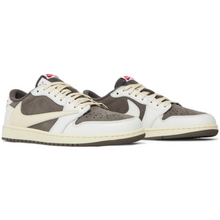 Tênis – Travis Scott x Air Jordan 1 Low OG Reverse Mocha