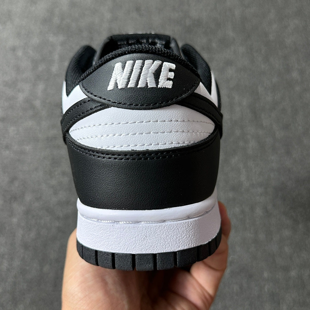 Dunk Low Retro Panda
