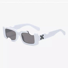 Óculos de Sol Off-White Cady com Recorte - imagem 1