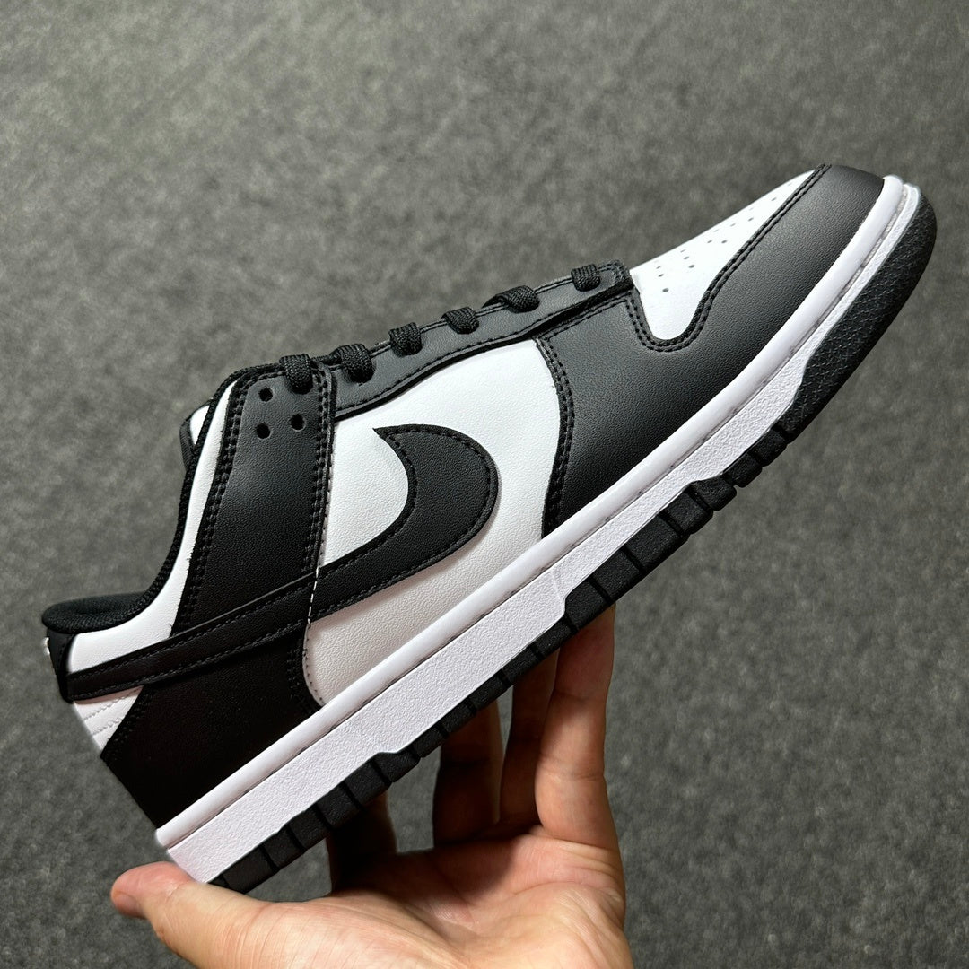 Dunk Low Retro Panda