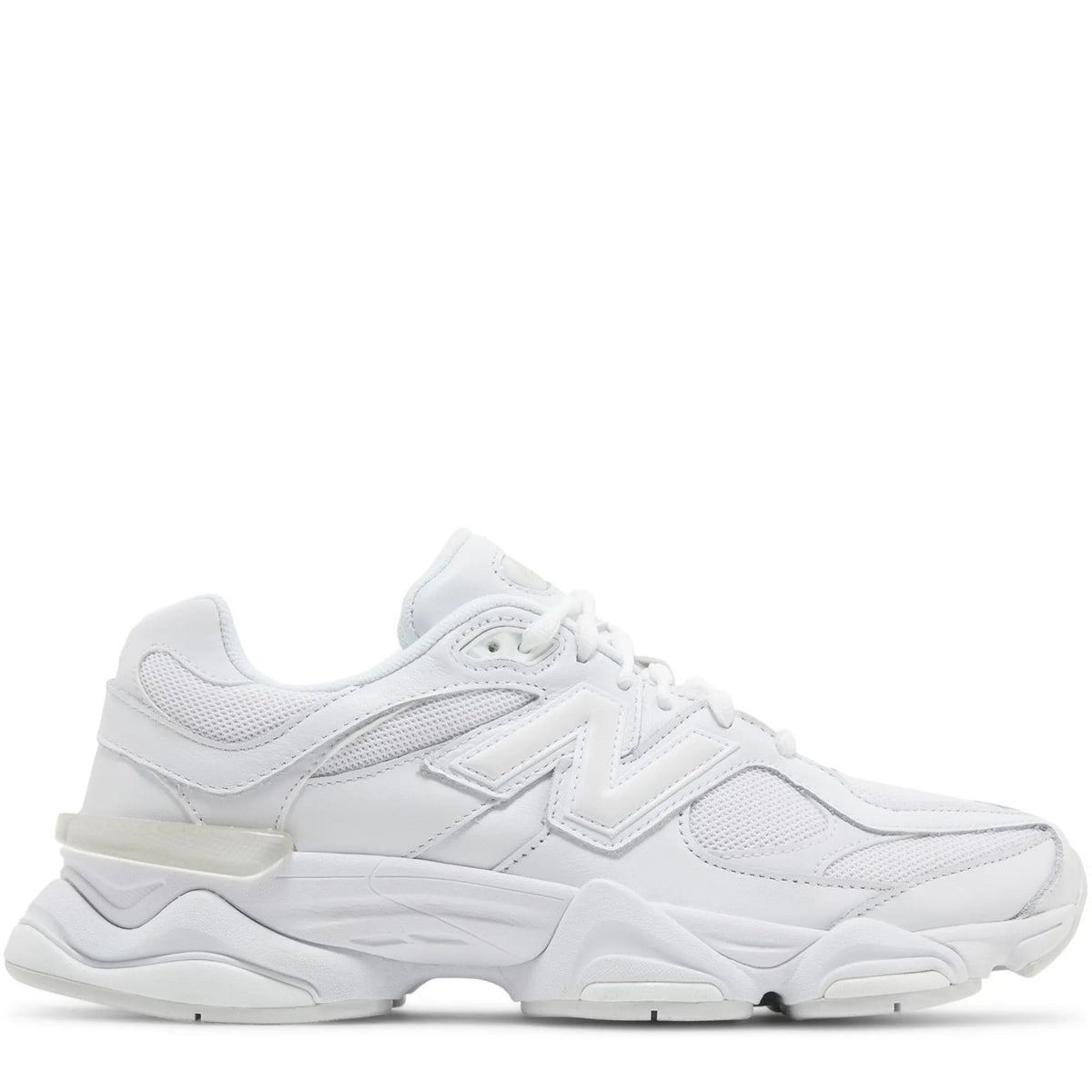 Tênis – New Balance 9060 'Triple White'