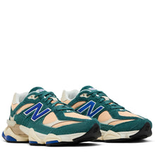 Tênis – New Balance 9060 'New Spruce Peach Blossom'