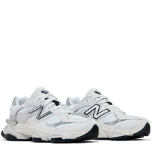 Tênis – New Balance 9060 'White Black Metallic Silver'