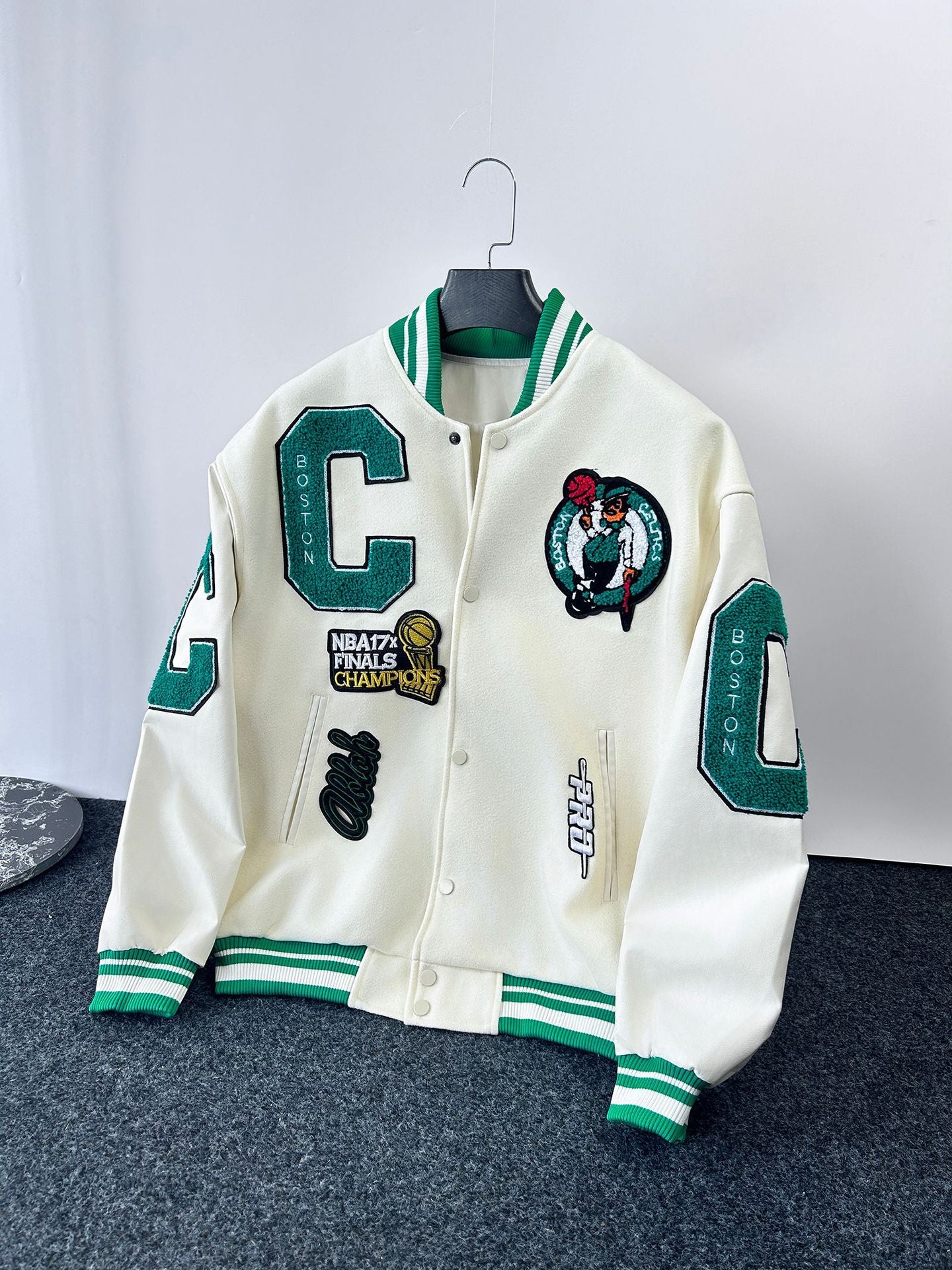 Jaqueta College Boston Celtics | Estilo Varsity Oversized