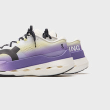 On Running Cloudboom Max - White / Juniper