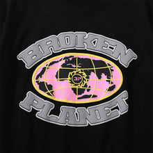Camiseta Broken Planet Global