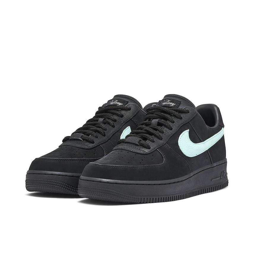 Nike Air Force 1 Low x Tiffany & Co. — Tiffany Blue