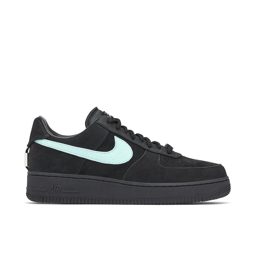Nike Air Force 1 Low x Tiffany & Co. — Tiffany Blue