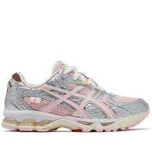 Tênis – VANDYTHEPINK x atmos x ASICS GEL-NIMBUS 10.1 'Strawberry'