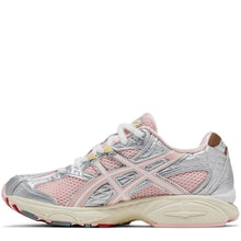 Tênis – VANDYTHEPINK x atmos x ASICS GEL-NIMBUS 10.1 'Strawberry'