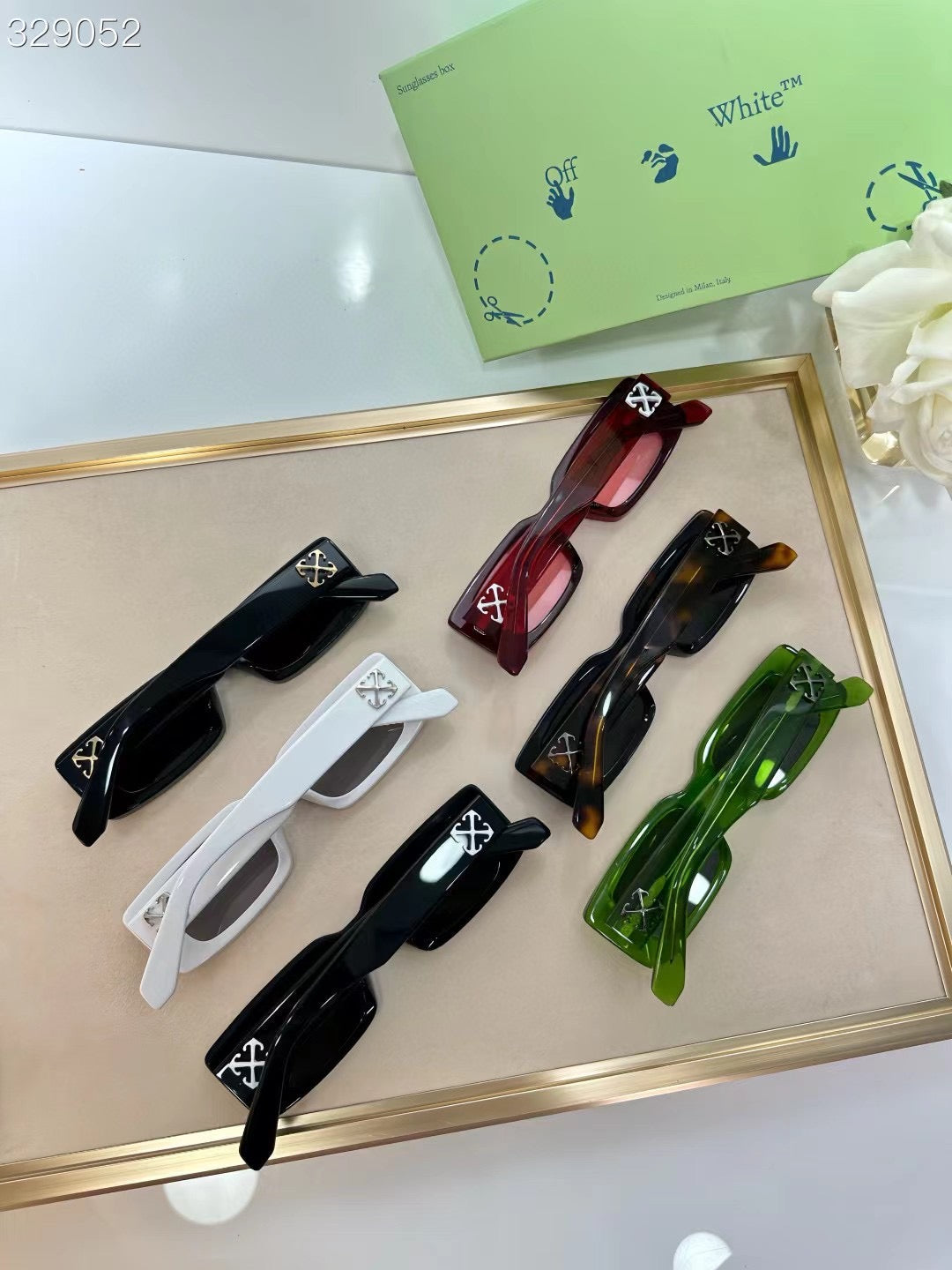 Off-White Arthur Sunglasses — White
