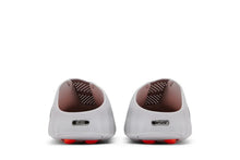 Nike Mind 001 Light Smoke Grey - Vista traseira par com tag metálica