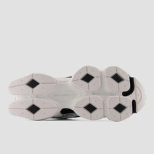 New Balance 9060R White Black – sola