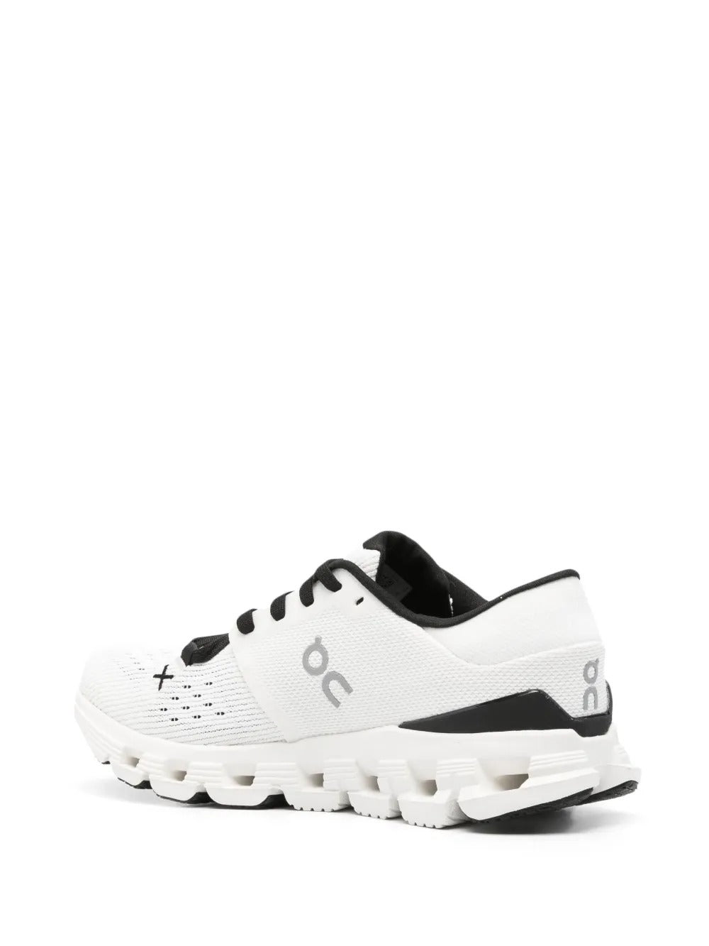 On Cloud X White Black – lateral direita