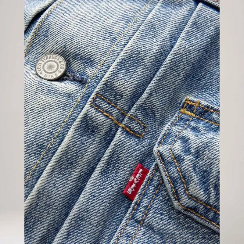 Jaqueta Levi's x Nike Trucker - Vista frontal