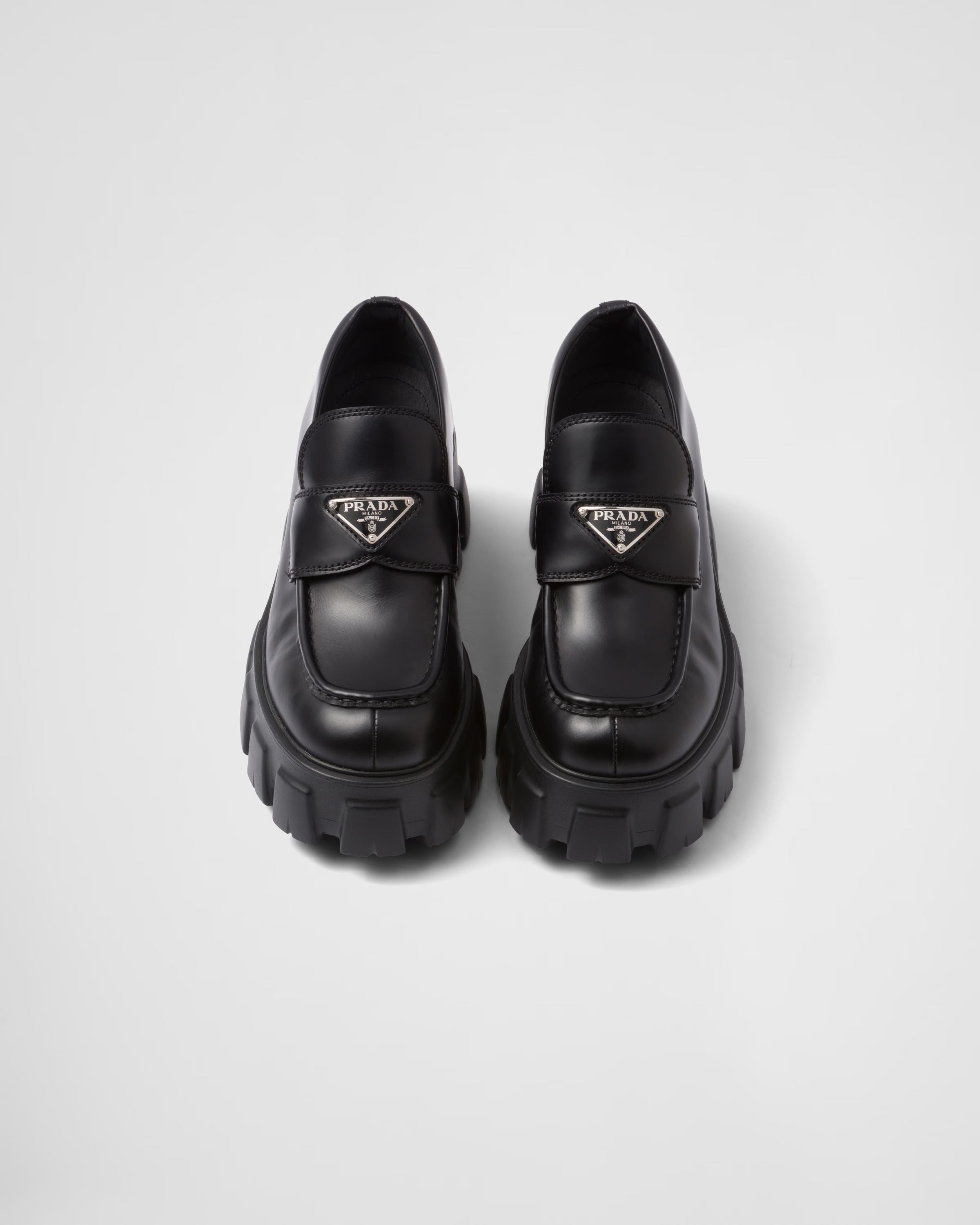 Prada Monolith Loafer Preto
