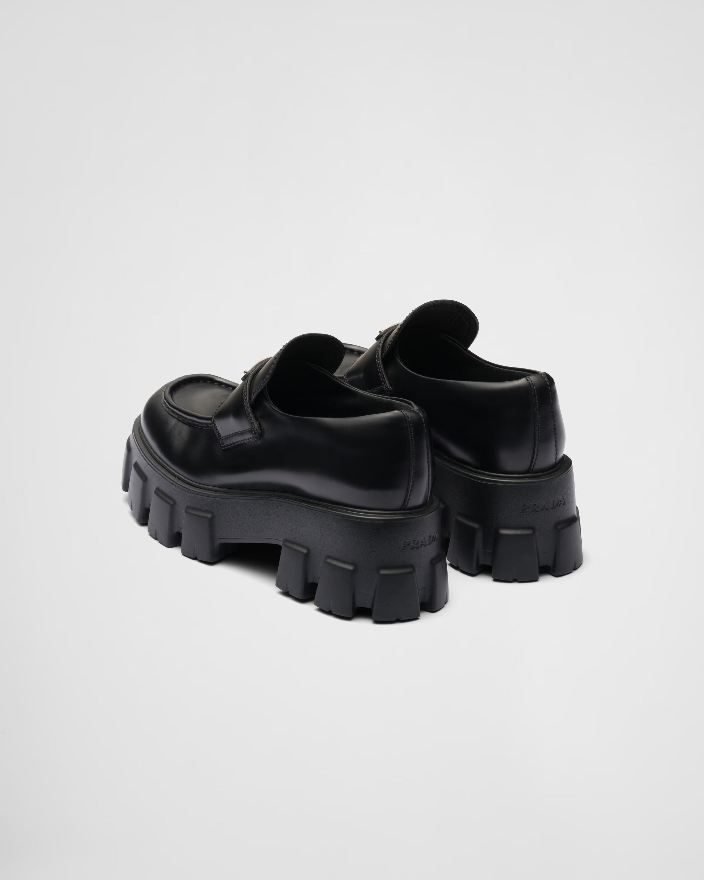 Prada Monolith Loafer Preto