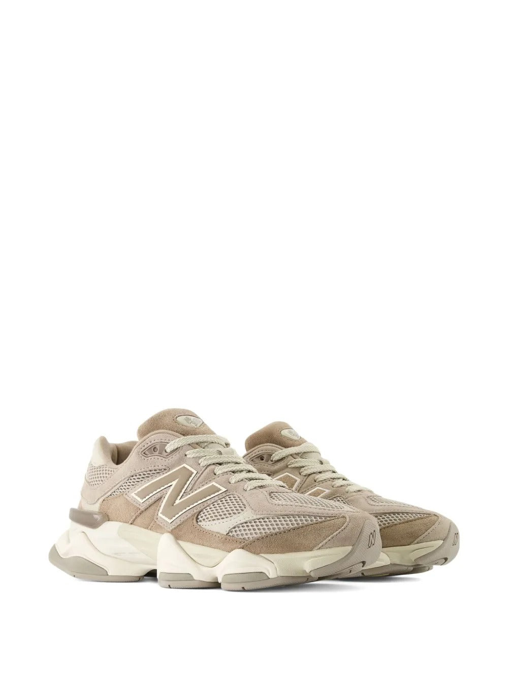 New Balance 9060 Mushroom Timberwolf - par três quartos