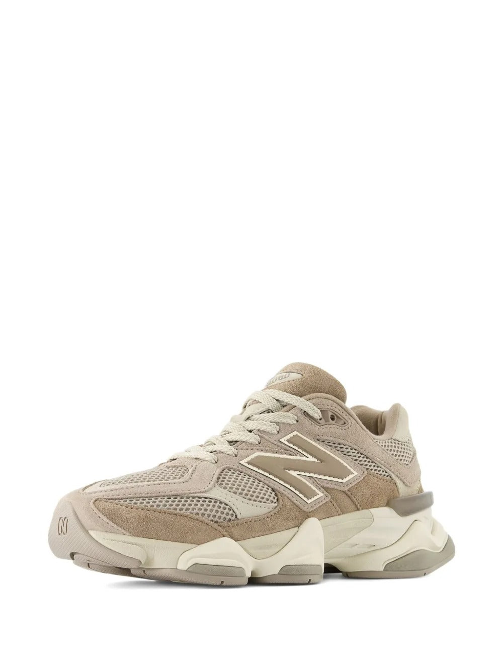 New Balance 9060 Mushroom Timberwolf - três quartos frontal