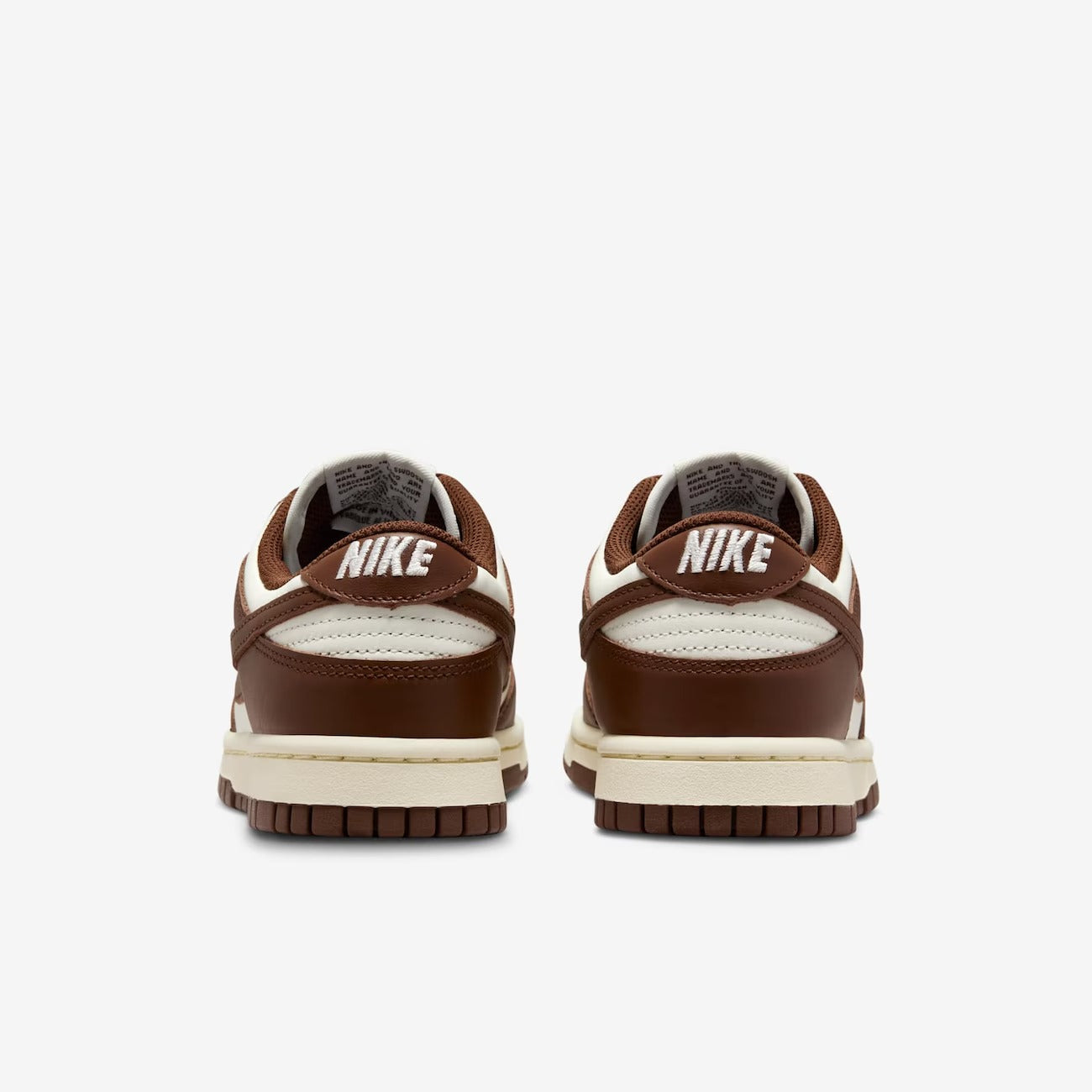 Nike Dunk Low Cacao Wow - Detalhe solado traseiro