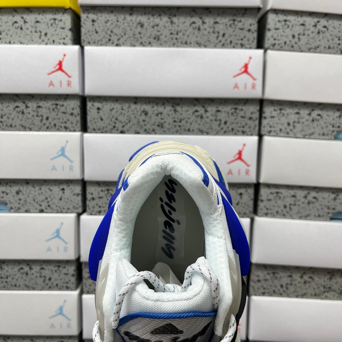 adidas x Pharrell Williams Adistar Jellyfish Royal Blue - foto 10