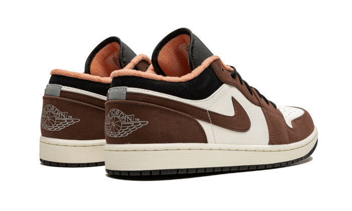 Air Jordan 1 Low "Mocha"