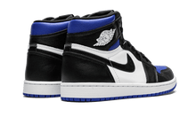 Air Jordan 1 Retro High "Royal Toe"