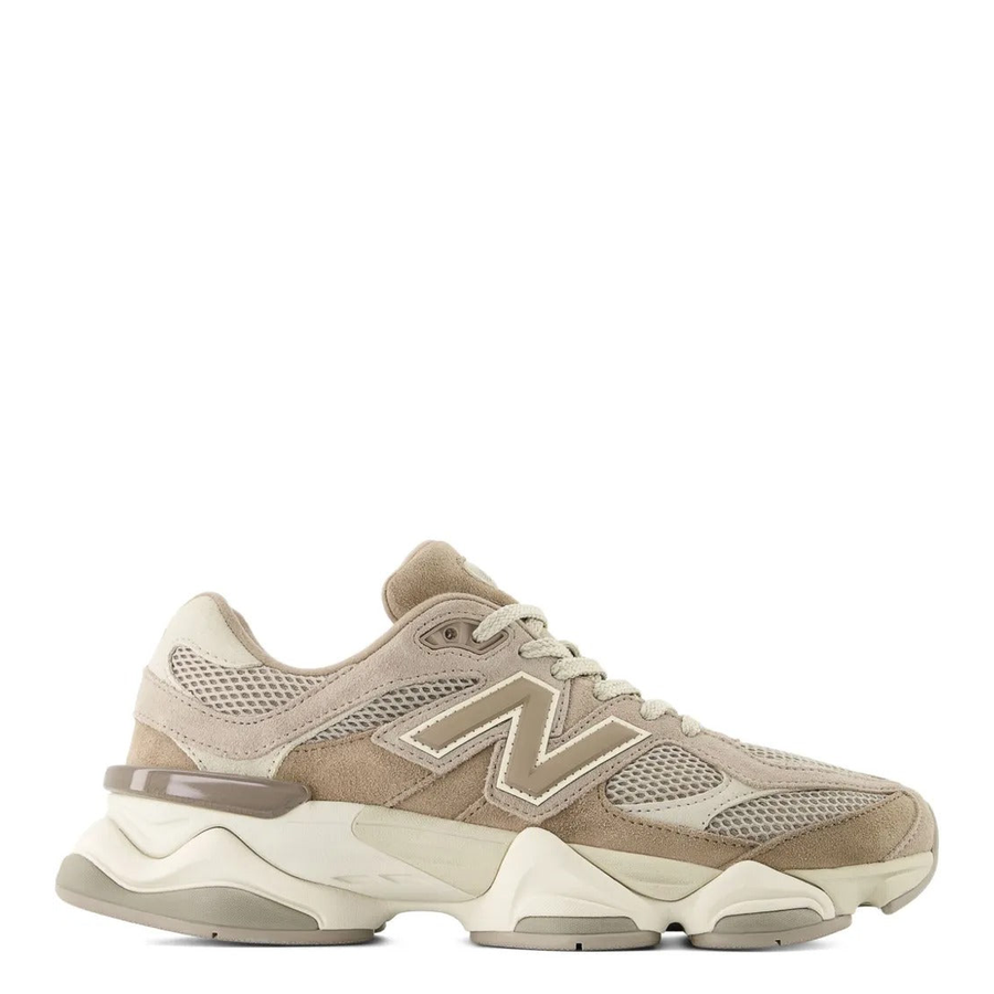New Balance 9060 Mushroom Timberwolf - lateral esquerda