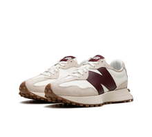 New Balance 327 Moonbeam Classic Bugundy