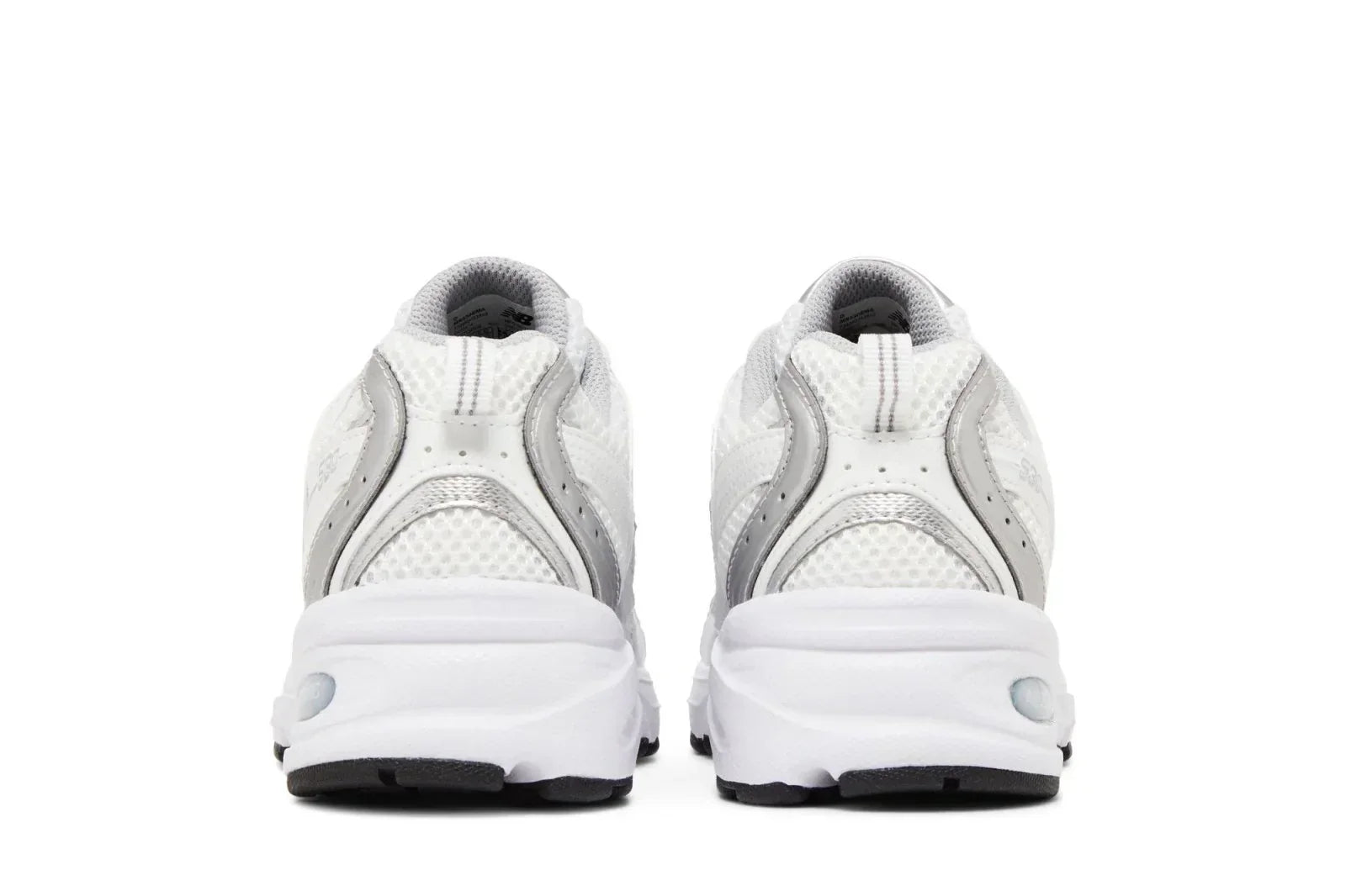 Tênis New Balance 530 Silver White Branco detalhe do material