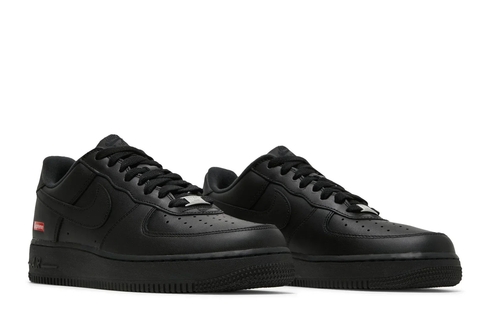 Tênis Nike Air Force 1 Low x Supreme Black Preto detalhe do material