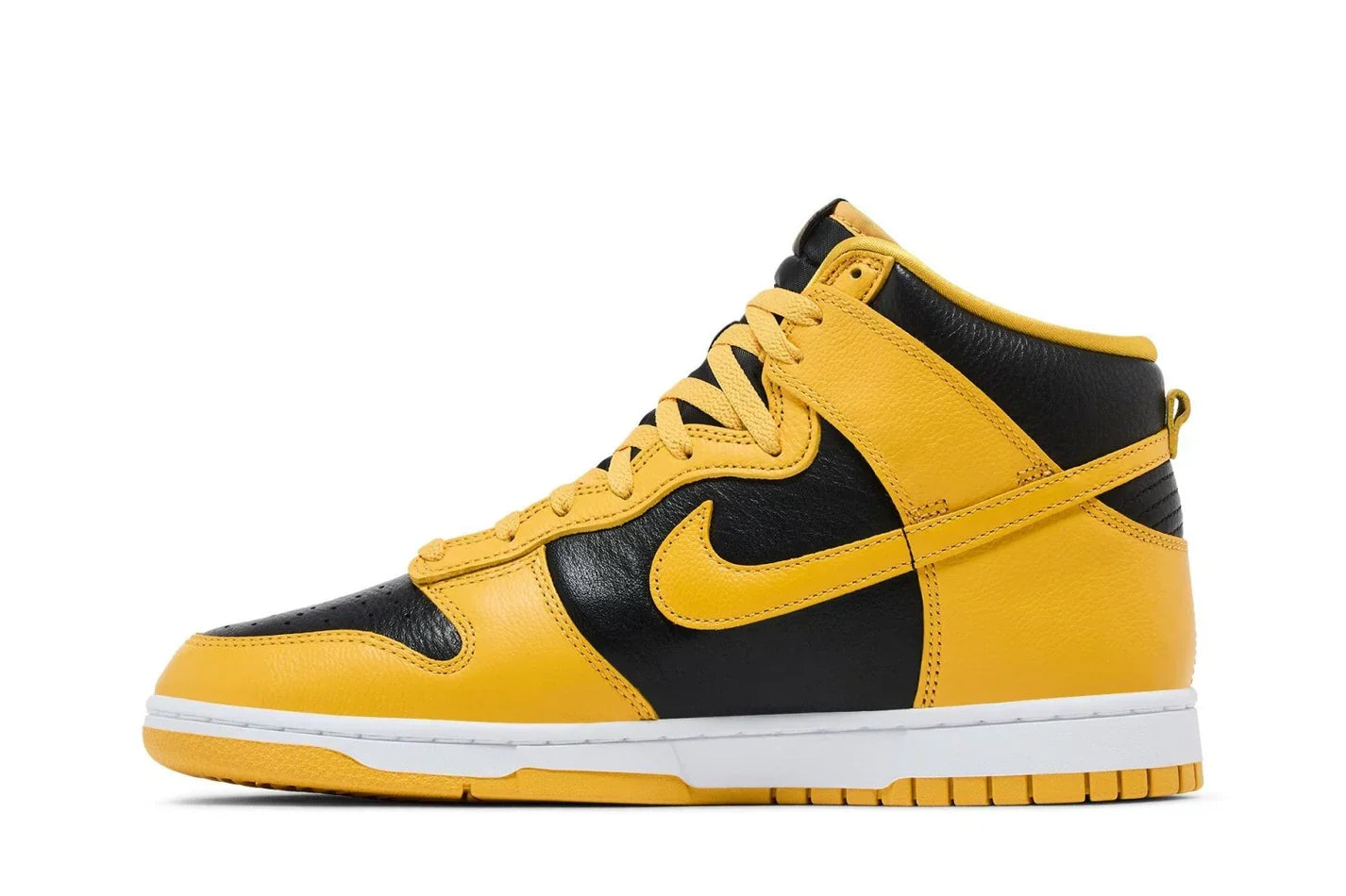 Tênis Nike Dunk High x Wu Tang Clan Black and Pollen Amarelo detalhe lateral