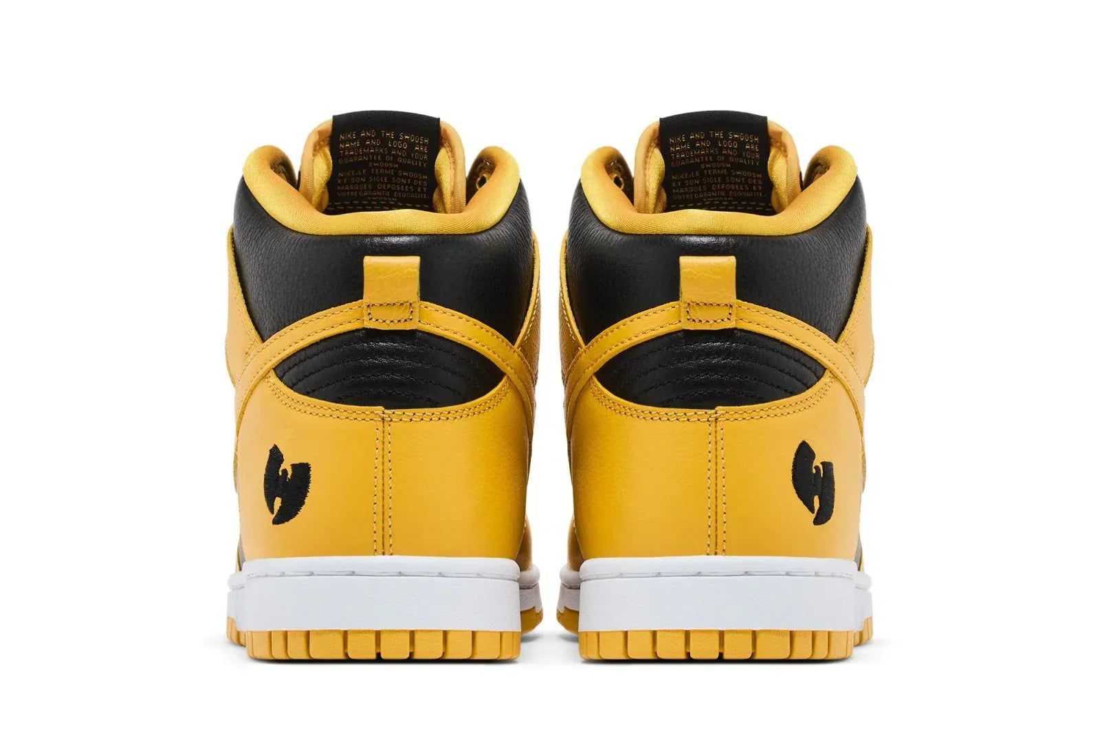 Tênis Nike Dunk High x Wu Tang Clan Black and Pollen Amarelo detalhe do solado
