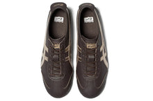 Tênis Onitsuka Tiger Mexico 66 SD Licorice Brown Champagne Marrom detalhe do acabamento