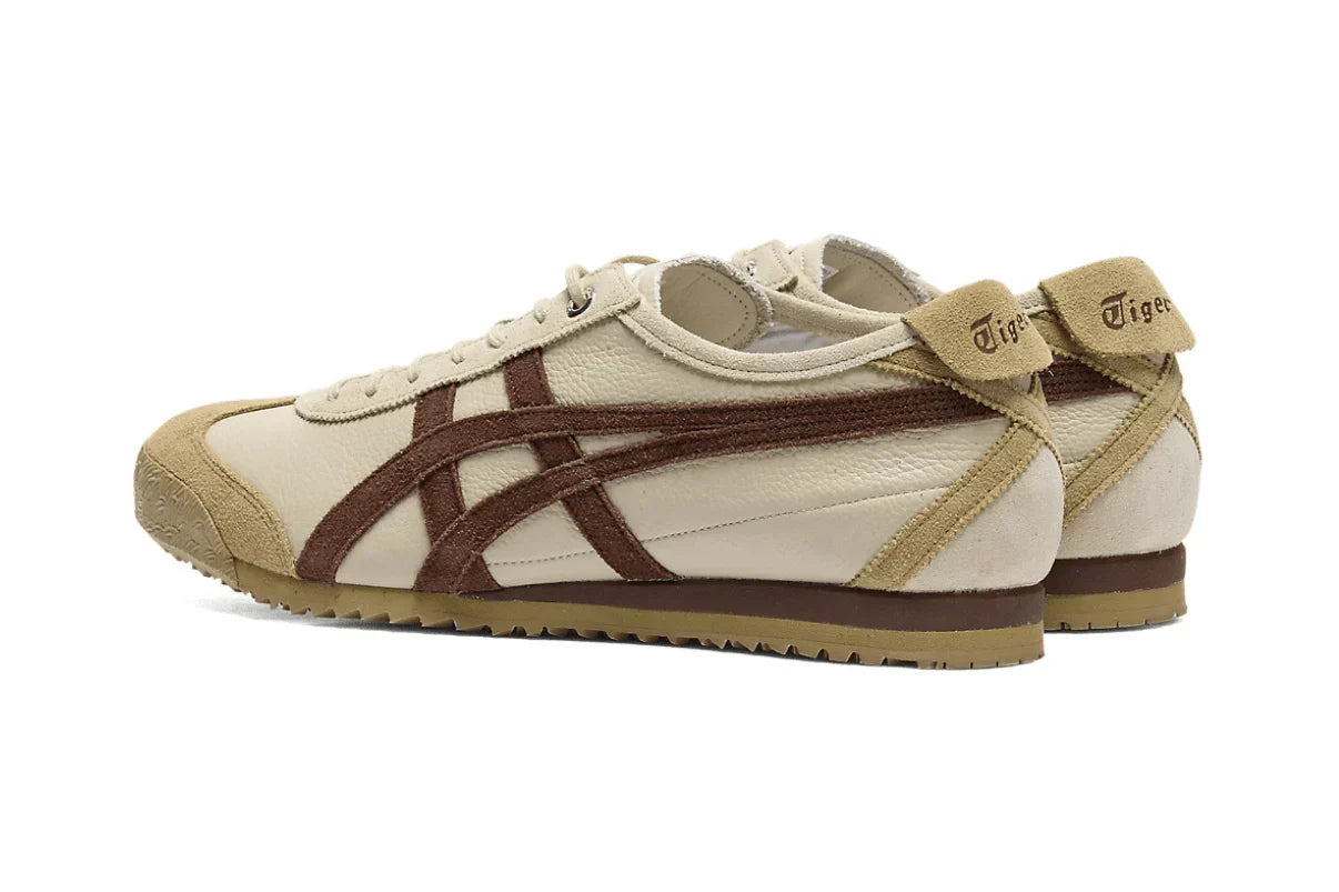 Tênis Onitsuka Tiger Mexico 66 SD Vin Putt Dark Brown Bege detalhe frontal