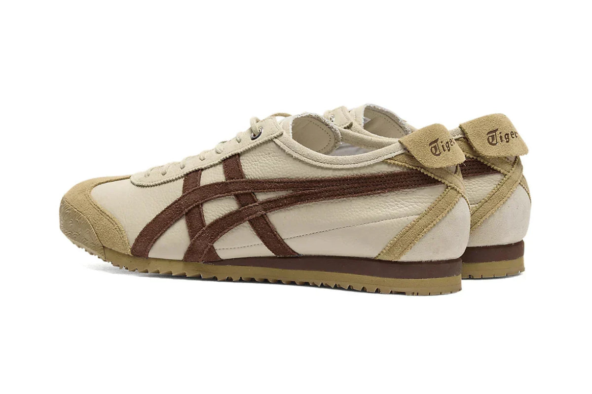Tênis Onitsuka Tiger Mexico 66 SD Vin Putt Dark Brown Bege detalhe frontal