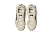 Tênis Onitsuka Tiger Moage CO Cream Black Bege vista traseira