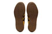 Tênis Onitsuka Tiger Tsunahiki Slip-On Sunflower Yellow/Black Amarelo detalhe lateral