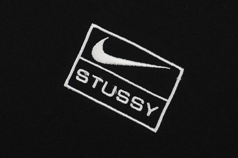 Hoodie Nike × Stussy 24FW — Preto